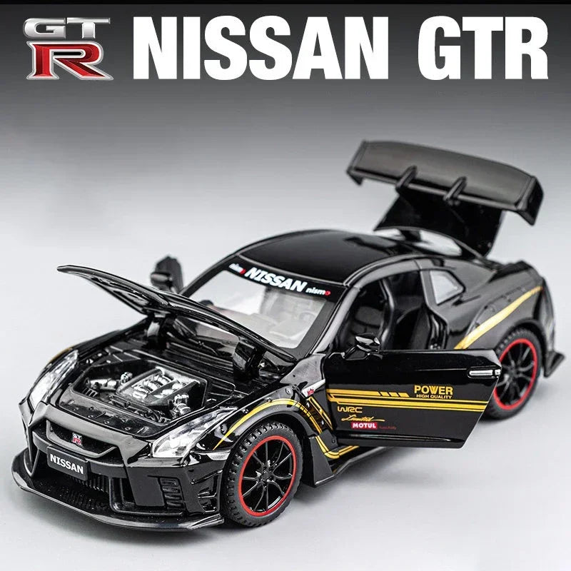 1:32 Nissan GTR R35 Supercar Alloy Car Toy Car Metal Collection Model Car Sound and light Toys For Children