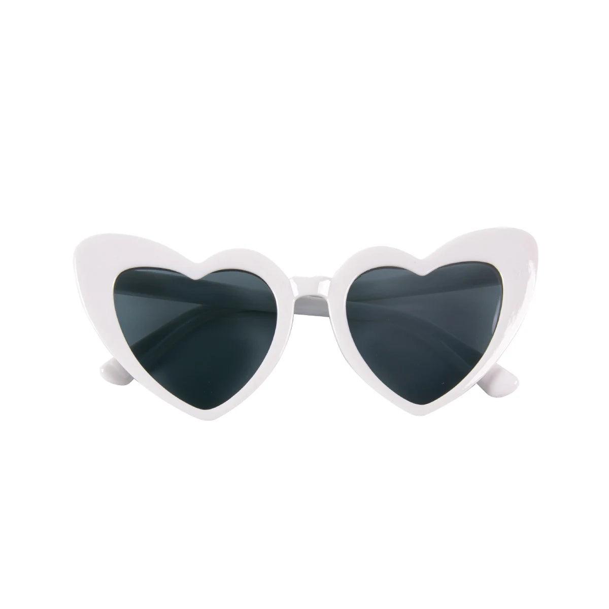 Heart Shaped Sunglasses for Women Retro Cat Eye Sunglasses Wedding Engagement Decoration Shopping Traveling Party Accessories - NTKSTORE