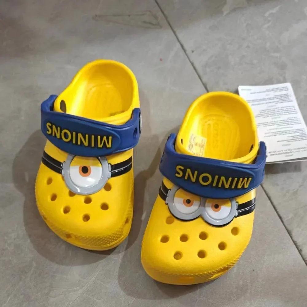 Miniso Minions Hole Sandals Stuart Dave Slippers Sandals Kawaii EVA Anime Home Beach Shoes Summer Children's Sandals Drainage - NTKSTORE