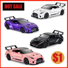 1:32 GT-CSR2 Alloy Exquisite Sports Car Model Fast Furious Simulation Miniature Toys Sound Light Children Gift Collect Hobby