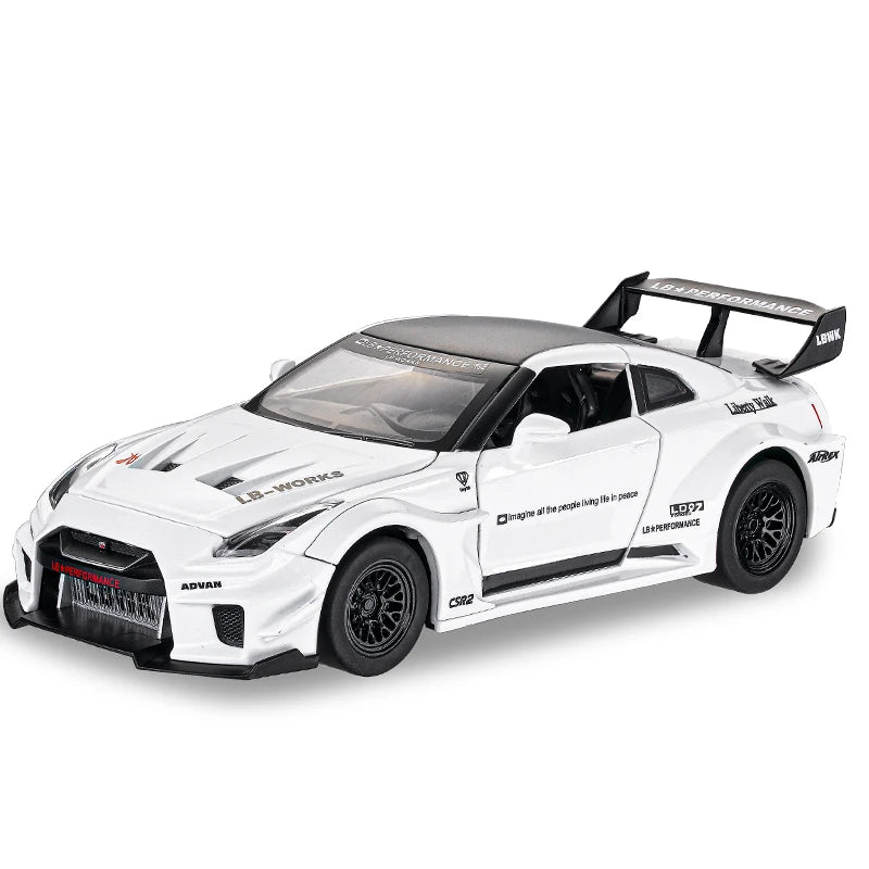 1:32 GT-CSR2 Alloy Exquisite Sports Car Model Fast Furious Simulation Miniature Toys Sound Light Children Gift Collect Hobby