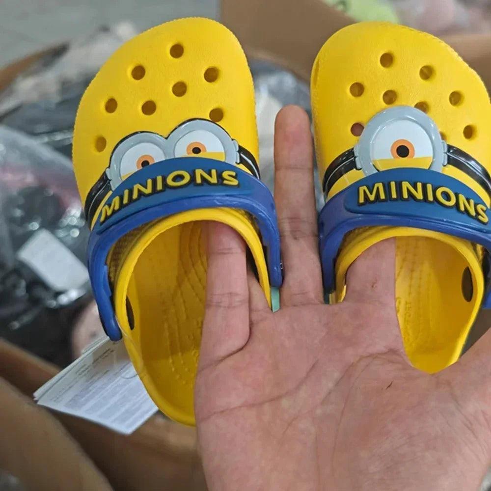 Miniso Minions Hole Sandals Stuart Dave Slippers Sandals Kawaii EVA Anime Home Beach Shoes Summer Children's Sandals Drainage - NTKSTORE