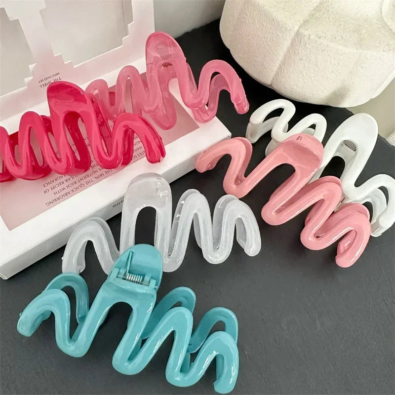 Colorful Wave Hair Claw Clips Women Korean Plastic Shark Hair Clip Geometry High Ponytail Barrette Hairpin Girl Hair Accessories - NTKSTORE