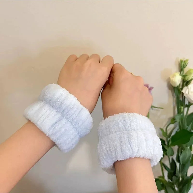 2Pcs Wristband for Yoga Washing Face Soft Flannel Wrist Strap Reusable Makeup Towel Wrist Velvet Towel Girls Elastic Face Wash - NTKSTORE